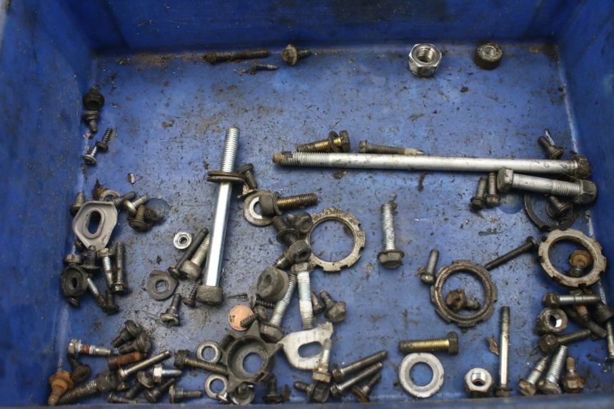 photo de ZAK SCHROEVEN EN BEVESTIGINGSMATERIAAL PEUGEOT ELYSTAR 50 (2002 - 2014) - Hoofdaanzicht