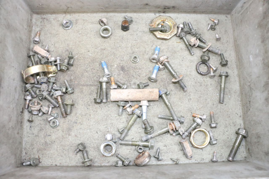 photo de ZAK SCHROEVEN EN BEVESTIGINGSMATERIAAL BTC FELICE SPORT 50 - Hoofdaanzicht