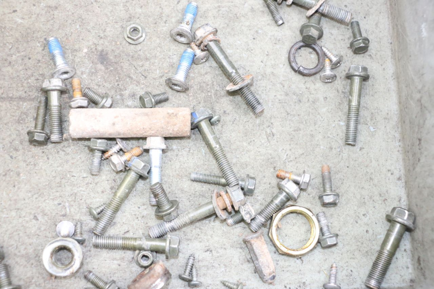 photo de ZAK SCHROEVEN EN BEVESTIGINGSMATERIAAL BTC FELICE SPORT 50 - Andere kijkhoek