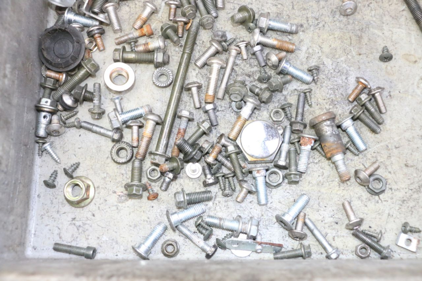 photo de ZAK SCHROEVEN EN BEVESTIGINGSMATERIAAL STAHO FH 50 (2018 - 2019) - Andere kijkhoek