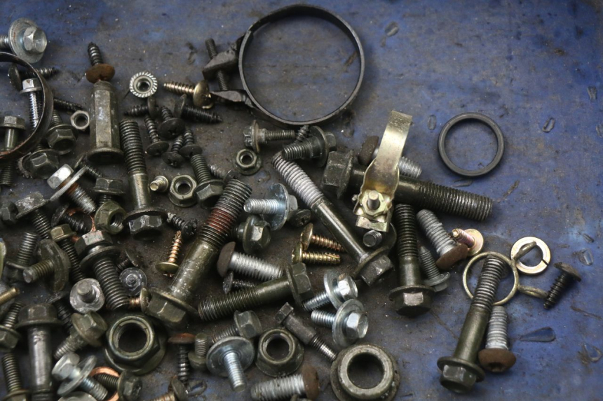 photo de ZAK SCHROEVEN EN BEVESTIGINGSMATERIAAL SYM FIDDLE 2 50 (2008 - 2013) - Zoom op gebruiksstaat