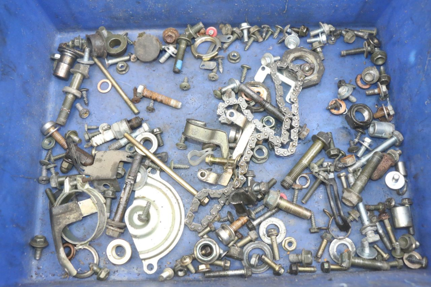 photo de ZAK SCHROEVEN EN BEVESTIGINGSMATERIAAL SYM FIDDLE 3 III 125 (2014 - 2020) - Hoofdaanzicht