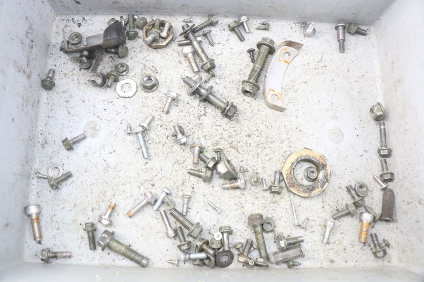 photo de ZAK SCHROEVEN EN BEVESTIGINGSMATERIAAL EUROCKA FIFTY 50 (2013 - 2022) - Hoofdaanzicht