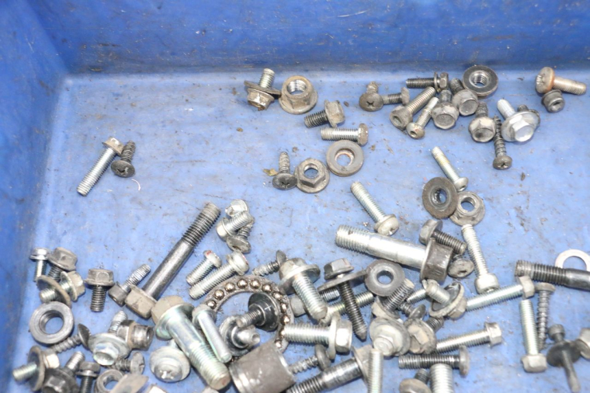 photo de ZAK SCHROEVEN EN BEVESTIGINGSMATERIAAL MBK FLIPPER 115 (2013 - 2017) - Andere kijkhoek