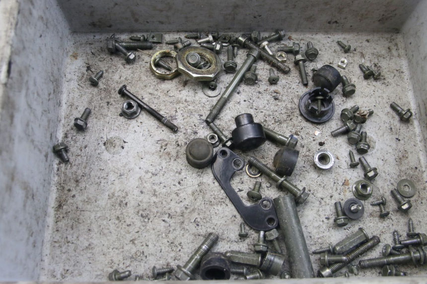 photo de ZAK SCHROEVEN EN BEVESTIGINGSMATERIAAL EUROCKA GTR 50 (2007 - 2017) - Hoofdaanzicht