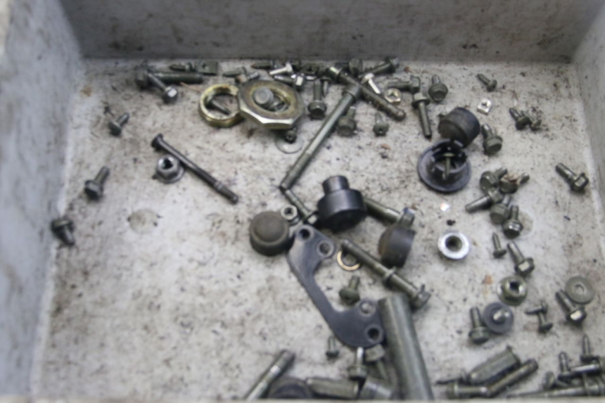 photo de ZAK SCHROEVEN EN BEVESTIGINGSMATERIAAL EUROCKA GTR 50 (2007 - 2017) - Detail van het onderdeel