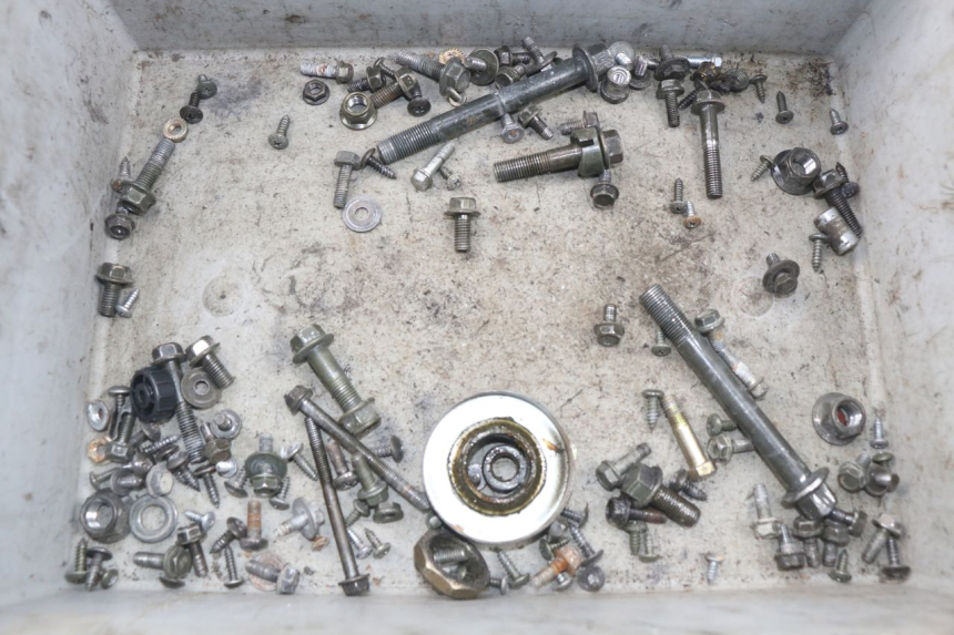 photo de ZAK SCHROEVEN EN BEVESTIGINGSMATERIAAL JONWAY GTX 2T 50 (2014 - 2020) - Hoofdaanzicht