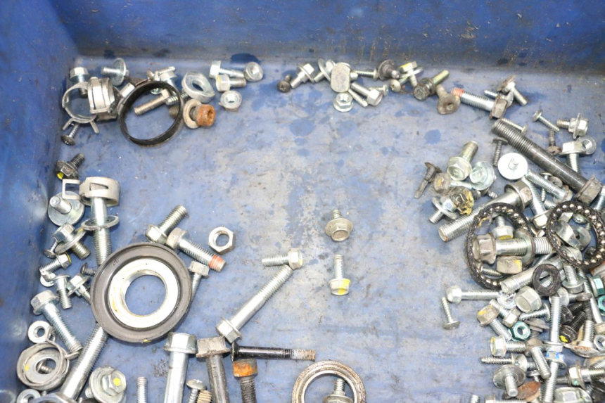 photo de ZAK SCHROEVEN EN BEVESTIGINGSMATERIAAL HONDA PCX (JF57/JF64) 125 (2014 - 2018) - Detail van het onderdeel