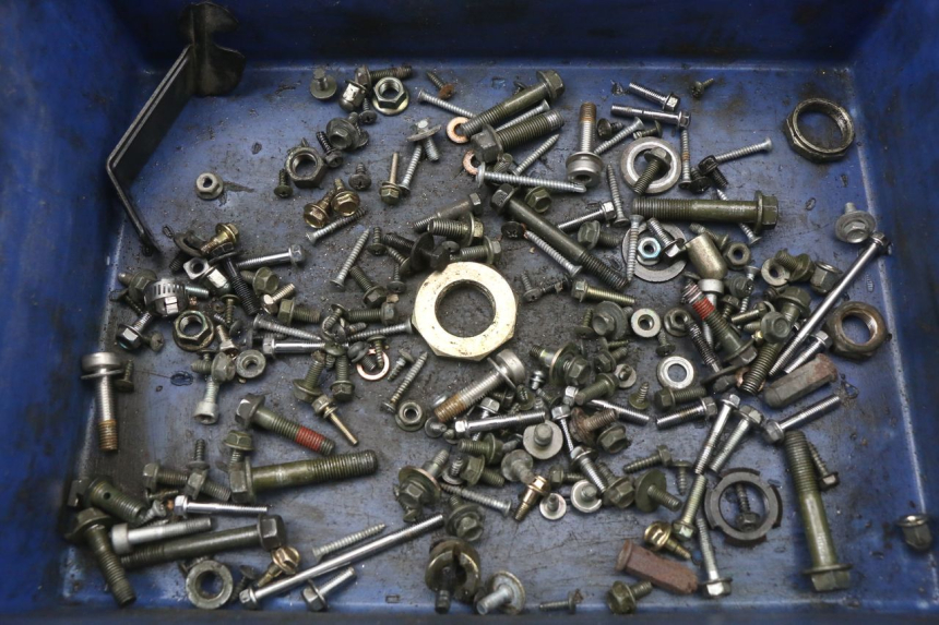 photo de ZAK SCHROEVEN EN BEVESTIGINGSMATERIAAL SYM JET 14 4T 50 (2018 - 2022) - Hoofdaanzicht