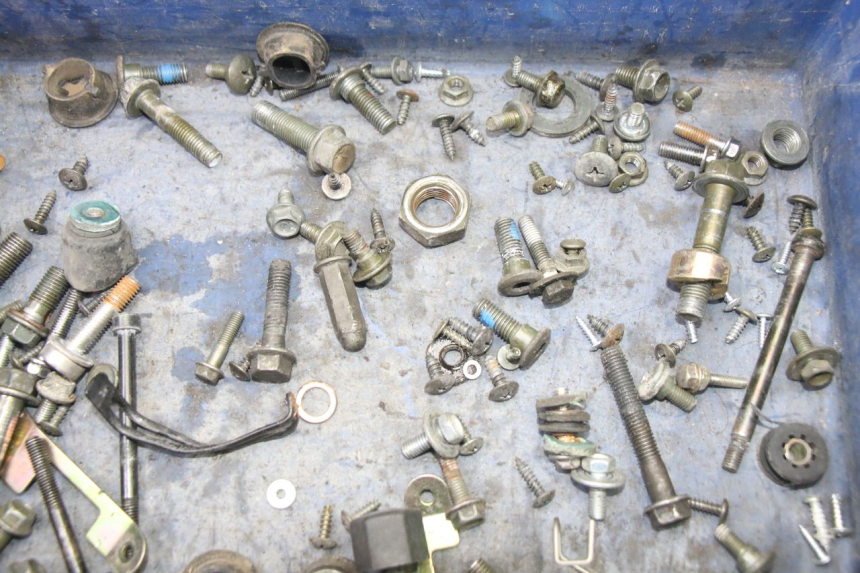 photo de ZAK SCHROEVEN EN BEVESTIGINGSMATERIAAL SYM JET 14 4T 50 (2018 - 2022) - Zoom op gebruiksstaat