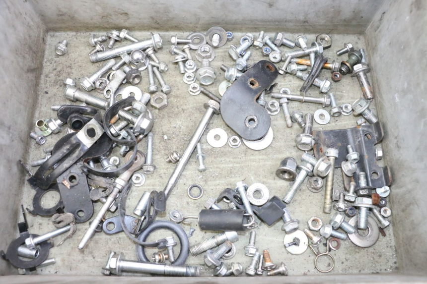 photo de ZAK SCHROEVEN EN BEVESTIGINGSMATERIAAL KEEWAY K-LIGHT KLIGHT 125 (2018 - 2025) - Hoofdaanzicht