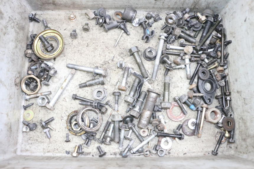 photo de ZAK SCHROEVEN EN BEVESTIGINGSMATERIAAL KYMCO K-PW K-PIPE 50 (2012 - 2017) - Hoofdaanzicht