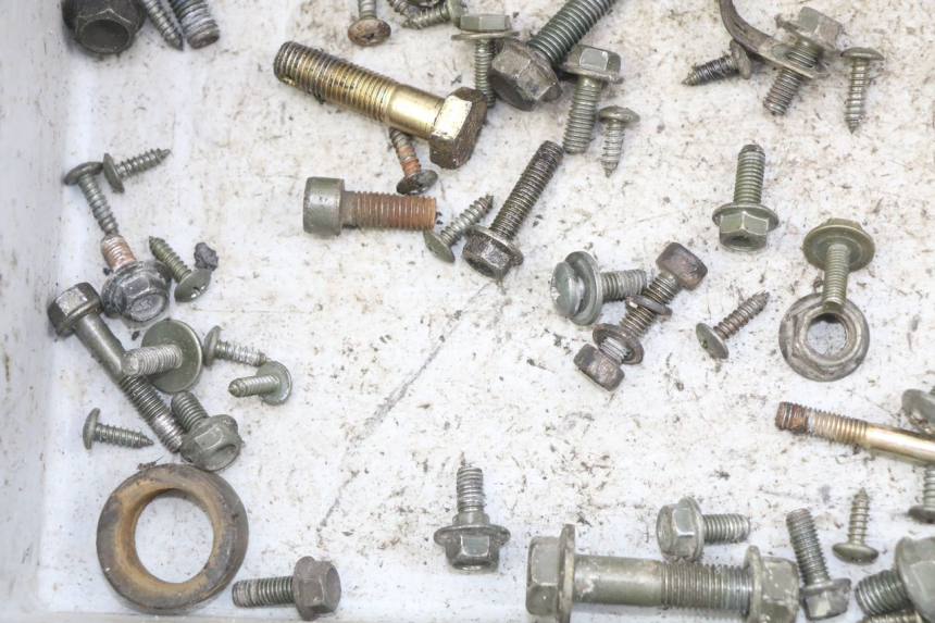 photo de ZAK SCHROEVEN EN BEVESTIGINGSMATERIAAL RIDE KALLIO 50 (2010 - 2019) - Detail van het onderdeel