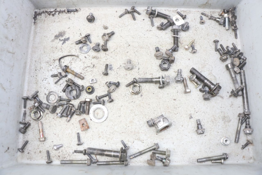 photo de ZAK SCHROEVEN EN BEVESTIGINGSMATERIAAL PEUGEOT KISBEE 2T 50 (2010 - 2017) - Hoofdaanzicht