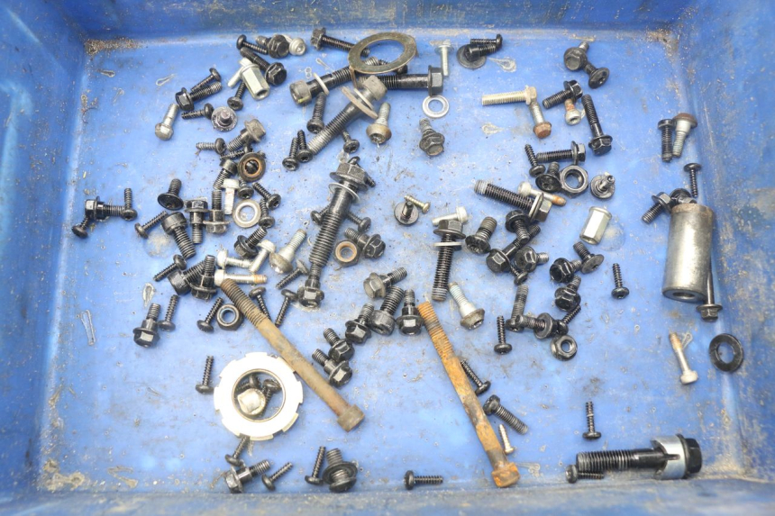 photo de ZAK SCHROEVEN EN BEVESTIGINGSMATERIAAL PEUGEOT KISBEE 4T 50 (2018 - 2022) - Hoofdaanzicht