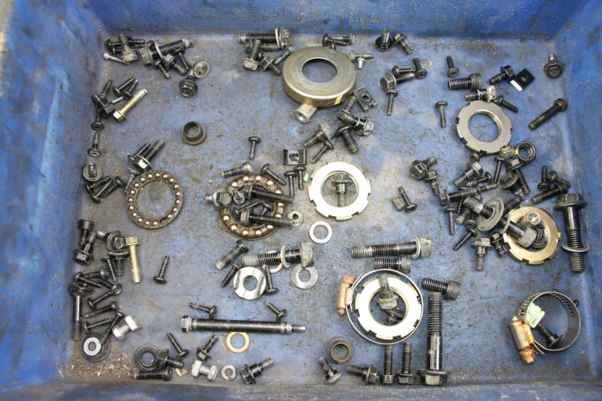 photo de ZAK SCHROEVEN EN BEVESTIGINGSMATERIAAL PEUGEOT KISBEE 4T 50 (2018 - 2022) - Hoofdaanzicht