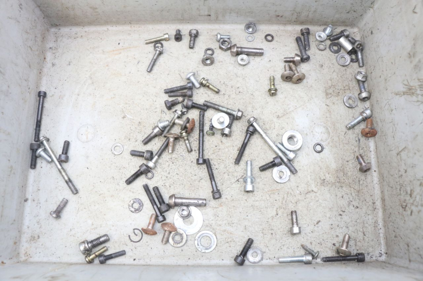 photo de ZAK SCHROEVEN EN BEVESTIGINGSMATERIAAL POCKET BIKE KXD 50 - Hoofdaanzicht