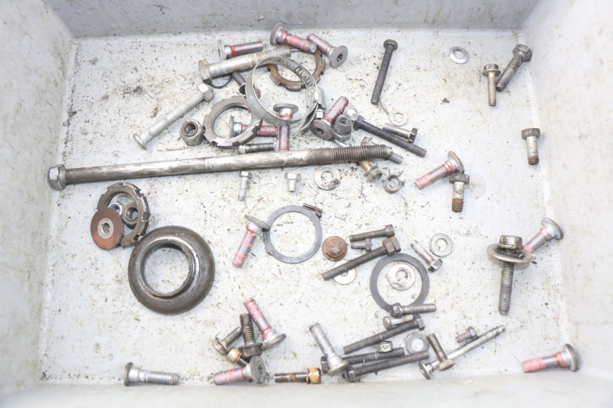 photo de ZAK SCHROEVEN EN BEVESTIGINGSMATERIAAL PEUGEOT LUDIX 50 (2005 - 2007) - Hoofdaanzicht