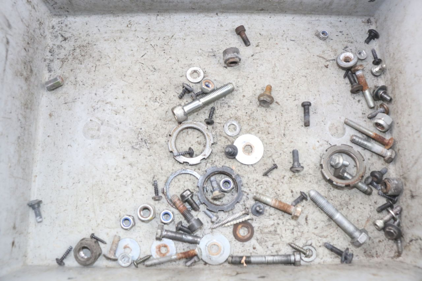 photo de ZAK SCHROEVEN EN BEVESTIGINGSMATERIAAL PEUGEOT LUDIX 50 (2008 - 2017) - Hoofdaanzicht