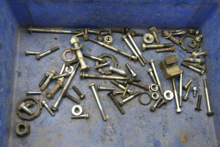 photo de ZAK SCHROEVEN EN BEVESTIGINGSMATERIAAL PEUGEOT LUDIX 50 (2008 - 2017) - Hoofdaanzicht