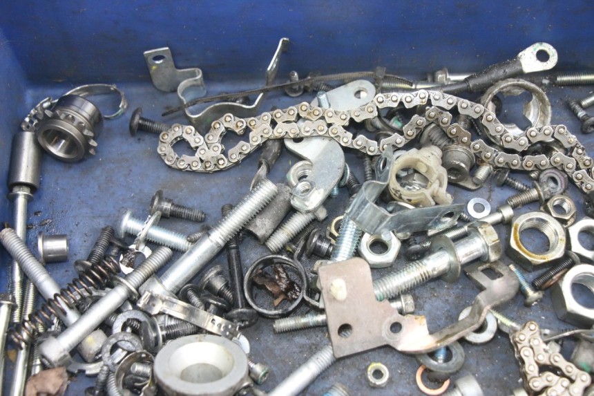 photo de ZAK SCHROEVEN EN BEVESTIGINGSMATERIAAL PIAGGIO MEDLEY 125 (2016 - 2023) - Andere kijkhoek