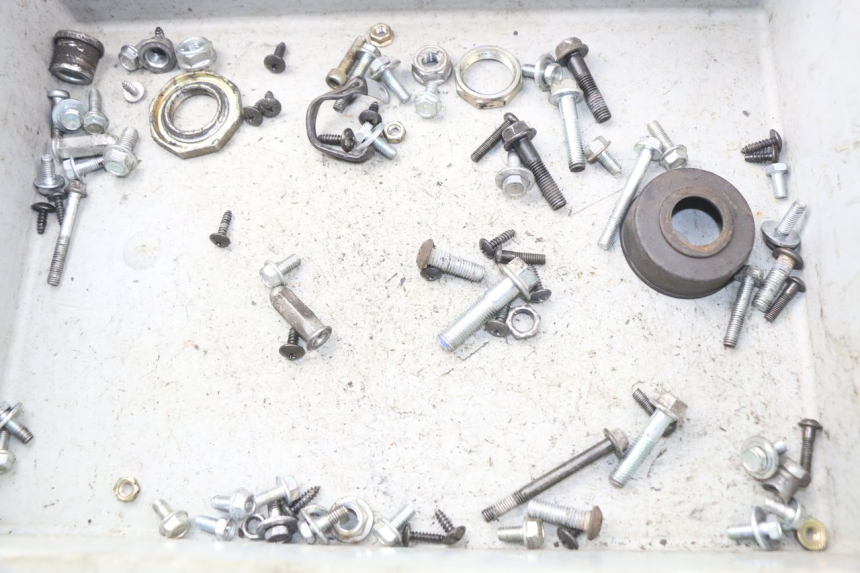 photo de ZAK SCHROEVEN EN BEVESTIGINGSMATERIAAL JM MOTORS MIA 50 (2017 - 2020) - Detail van het onderdeel