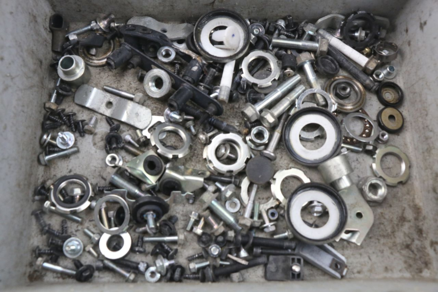 photo de ZAK SCHROEVEN EN BEVESTIGINGSMATERIAAL MBK MW TRYPTIK 125 (2017 - 2022) - Hoofdaanzicht