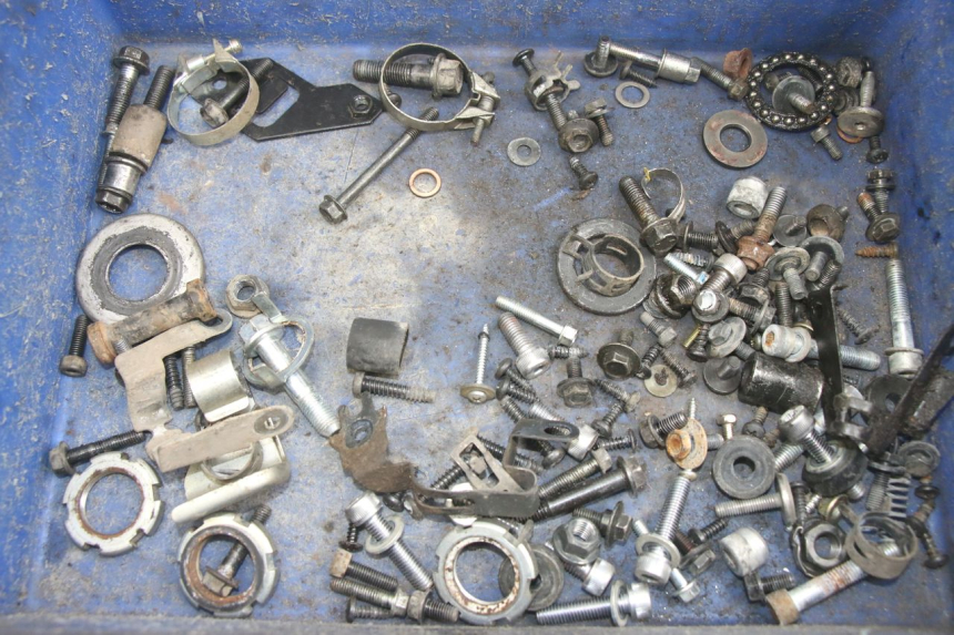 photo de ZAK SCHROEVEN EN BEVESTIGINGSMATERIAAL YAMAHA NEOS NEO'S 4T 50 (2008 - 2016) - Hoofdaanzicht