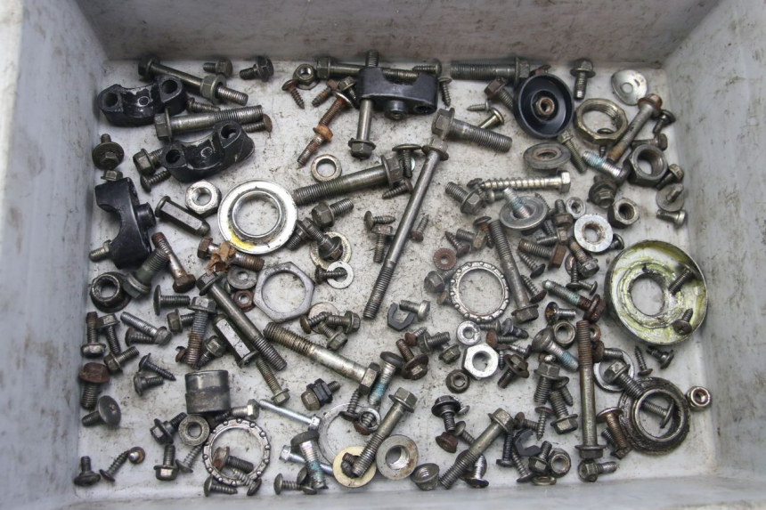 photo de ZAK SCHROEVEN EN BEVESTIGINGSMATERIAAL SELECT UP OCTALIS 125 (2007 - 2012) - Hoofdaanzicht