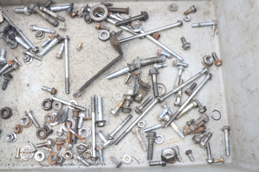 photo de ZAK SCHROEVEN EN BEVESTIGINGSMATERIAAL JM MOTORS OLDIES 4T 50 (2010 - 2020) - Detail van het onderdeel