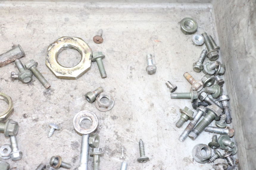 photo de ZAK SCHROEVEN EN BEVESTIGINGSMATERIAAL JM MOTORS OLDIES 4T 50 (2010 - 2020) - Detail van het onderdeel