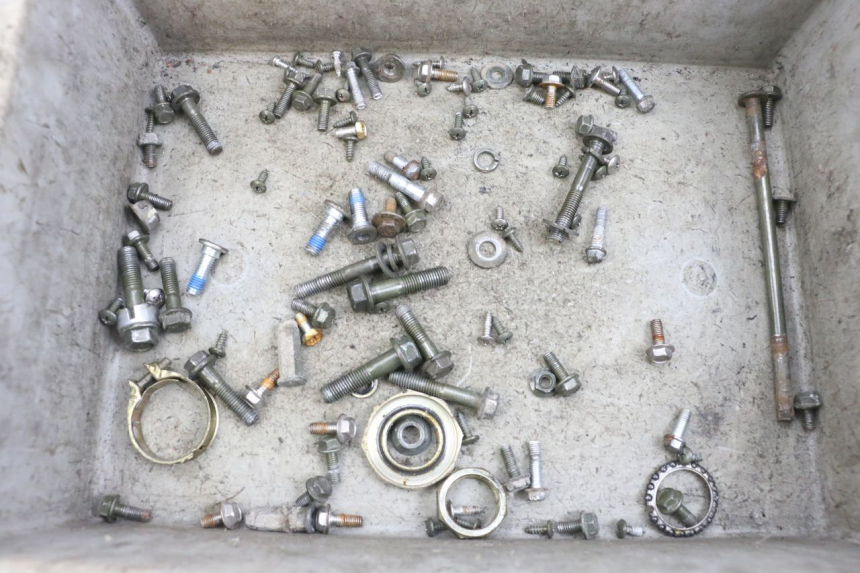 photo de ZAK SCHROEVEN EN BEVESTIGINGSMATERIAAL JM MOTORS OLDIES GT 4T 50 (2018 - 2025) - Hoofdaanzicht