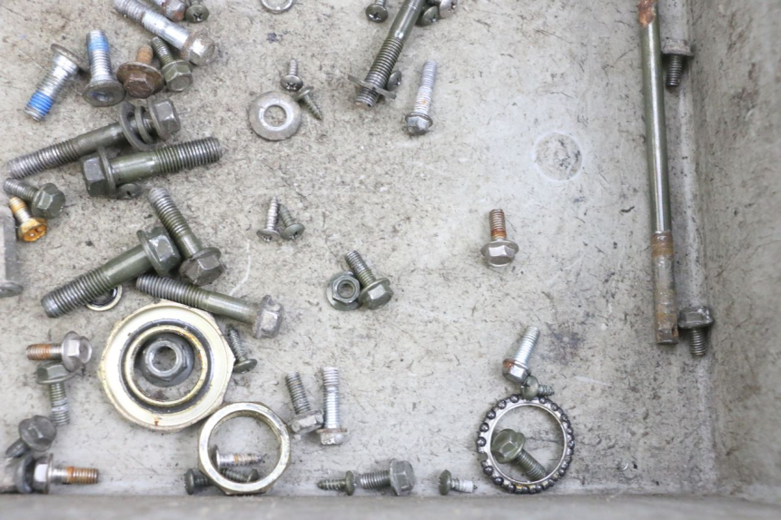 photo de ZAK SCHROEVEN EN BEVESTIGINGSMATERIAAL JM MOTORS OLDIES GT 4T 50 (2018 - 2025) - Andere kijkhoek