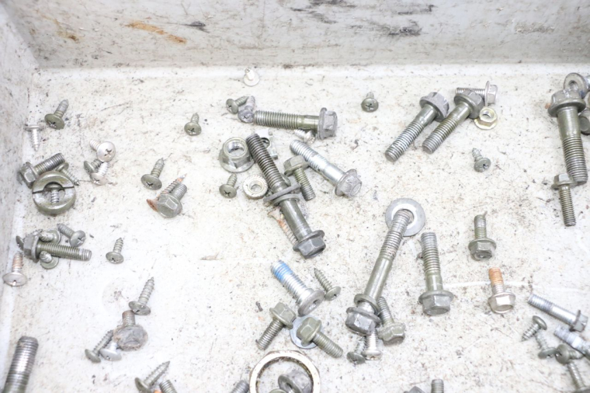 photo de ZAK SCHROEVEN EN BEVESTIGINGSMATERIAAL JM MOTORS OLDIES GT 4T 50 (2018 - 2025) - Zoom op gebruiksstaat