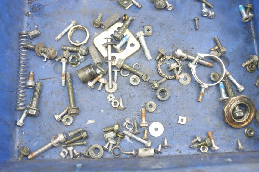 photo de ZAK SCHROEVEN EN BEVESTIGINGSMATERIAAL JM MOTORS OLDIES RS 4T 50 (2021 - 2024) - Detail van het onderdeel