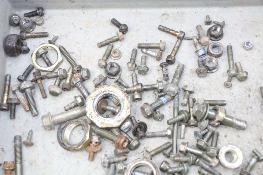 photo de ZAK SCHROEVEN EN BEVESTIGINGSMATERIAAL NECO ONE 2T 50 (2011 - 2020) - Zoom op gebruiksstaat