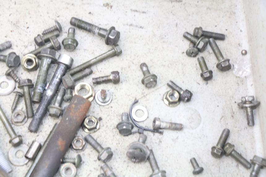 photo de ZAK SCHROEVEN EN BEVESTIGINGSMATERIAAL NECO ONE 4T 50 (2011 - 2020) - Zoom op gebruiksstaat