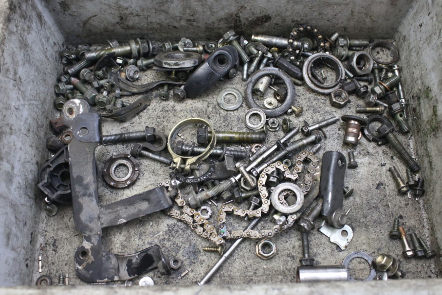 photo de ZAK SCHROEVEN EN BEVESTIGINGSMATERIAAL SYM ORBIT 2 4T 50 (2018 - 2022) - Hoofdaanzicht