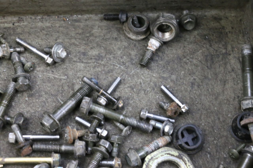 photo de ZAK SCHROEVEN EN BEVESTIGINGSMATERIAAL SYM ORBIT 2 50 (2008 - 2014) - Overzicht