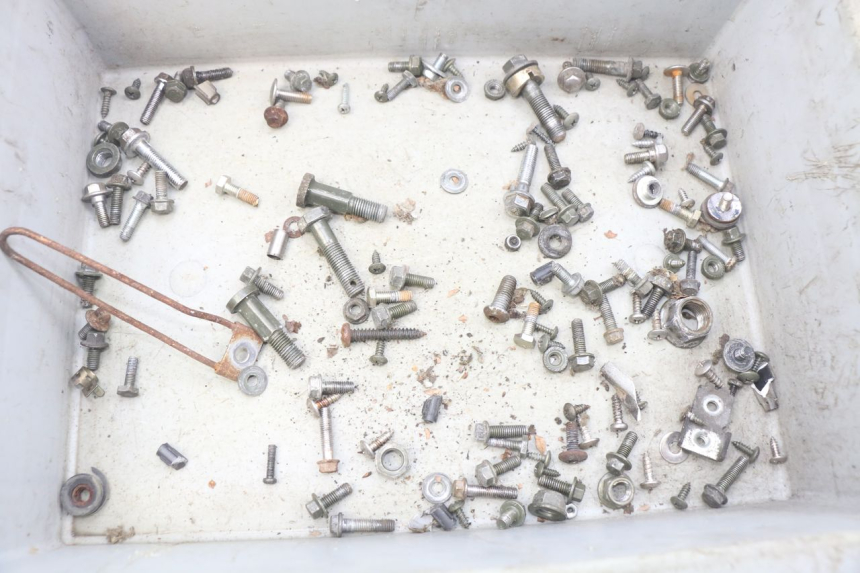 photo de ZAK SCHROEVEN EN BEVESTIGINGSMATERIAAL TNT MOTOR OTTO 2T 50 (2012 - 2018) - Detail van het onderdeel