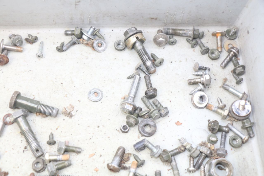 photo de ZAK SCHROEVEN EN BEVESTIGINGSMATERIAAL TNT MOTOR OTTO 2T 50 (2012 - 2018) - Andere kijkhoek