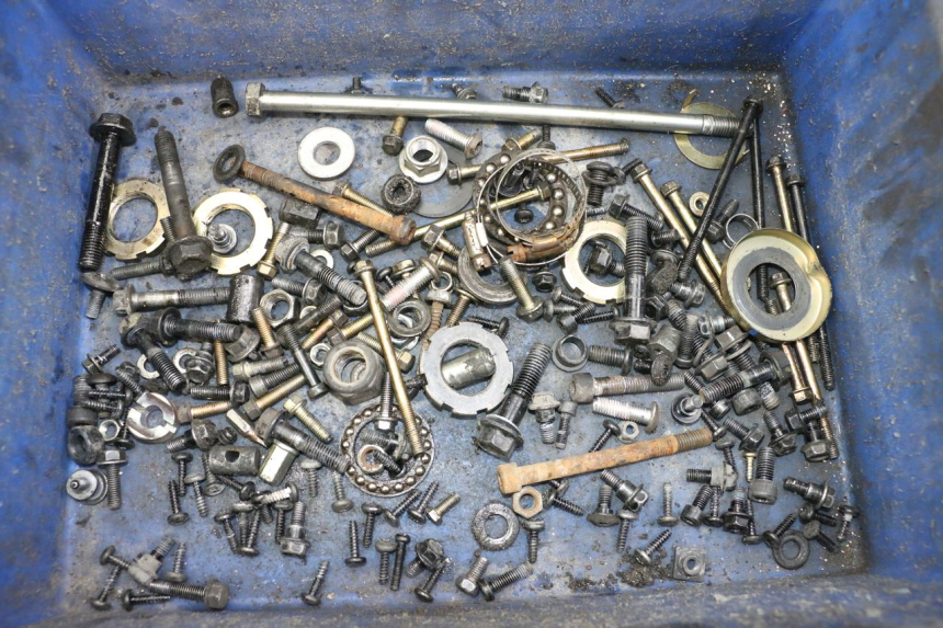 photo de ZAK SCHROEVEN EN BEVESTIGINGSMATERIAAL PEUGEOT KISBEE 4T 50 (2018 - 2022) - Hoofdaanzicht