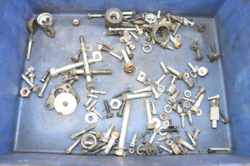 photo de ZAK SCHROEVEN EN BEVESTIGINGSMATERIAAL PIAGGIO VESPA S 2T 50 (2007 - 2014) - Hoofdaanzicht