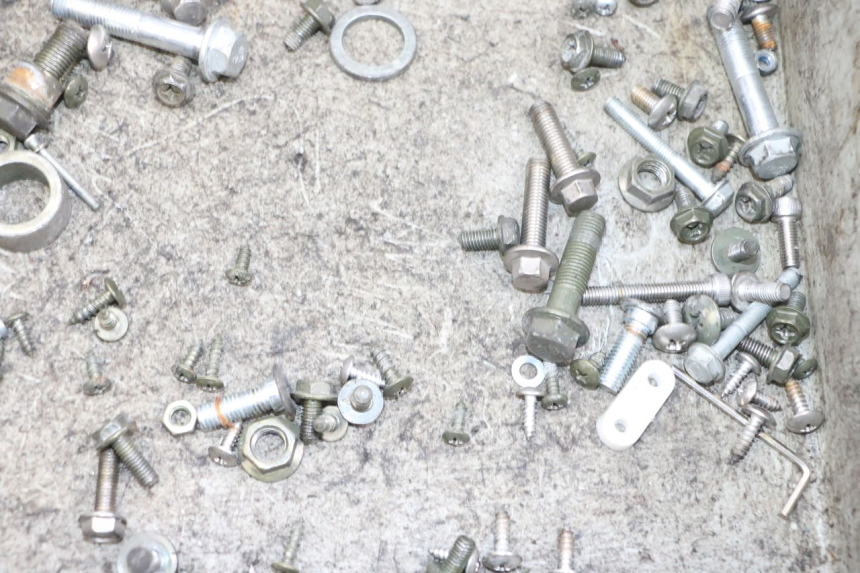 photo de ZAK SCHROEVEN EN BEVESTIGINGSMATERIAAL EFUN PUSA 1 - Zoom op gebruiksstaat