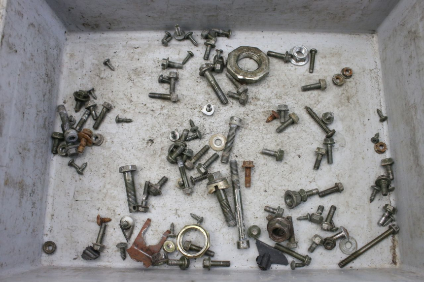 photo de ZAK SCHROEVEN EN BEVESTIGINGSMATERIAAL TNT MOTOR ROMA 10' 2T 50 (2011 - 2018) - Hoofdaanzicht