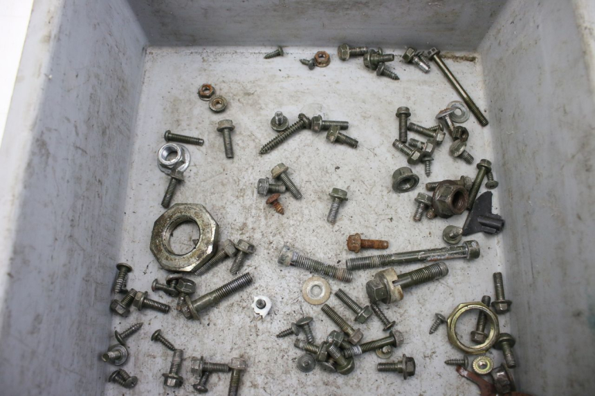 photo de ZAK SCHROEVEN EN BEVESTIGINGSMATERIAAL TNT MOTOR ROMA 10' 2T 50 (2011 - 2018) - Detail van het onderdeel