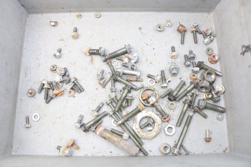 photo de ZAK SCHROEVEN EN BEVESTIGINGSMATERIAAL TNT MOTOR ROMA 10' 4T 50 (2007 - 2018) - Hoofdaanzicht