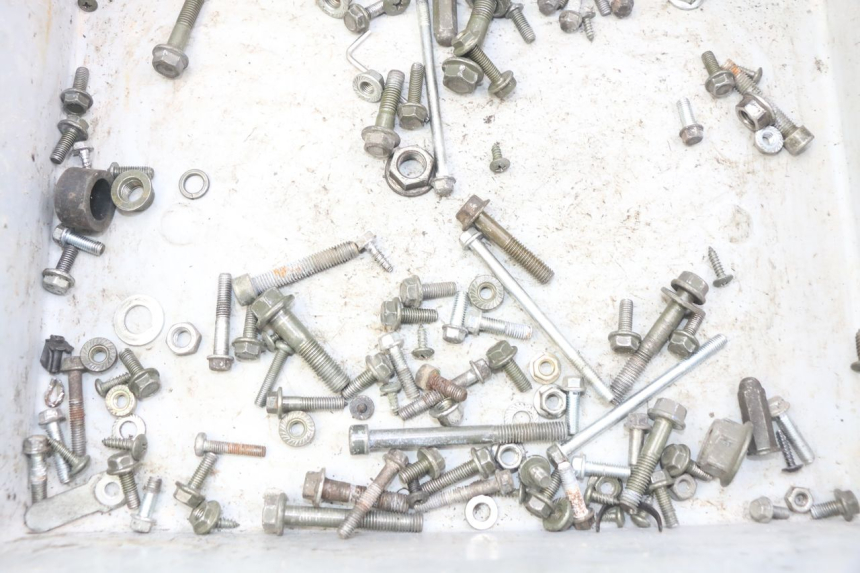 photo de ZAK SCHROEVEN EN BEVESTIGINGSMATERIAAL TNT MOTOR ROMA 10' 4T 50 (2019 - 2022) - Detail van het onderdeel