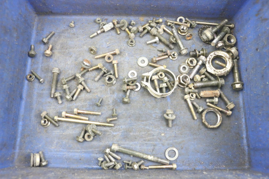 photo de ZAK SCHROEVEN EN BEVESTIGINGSMATERIAAL TNT MOTOR ROMA 10' 4T 50 (2007 - 2018) - Hoofdaanzicht