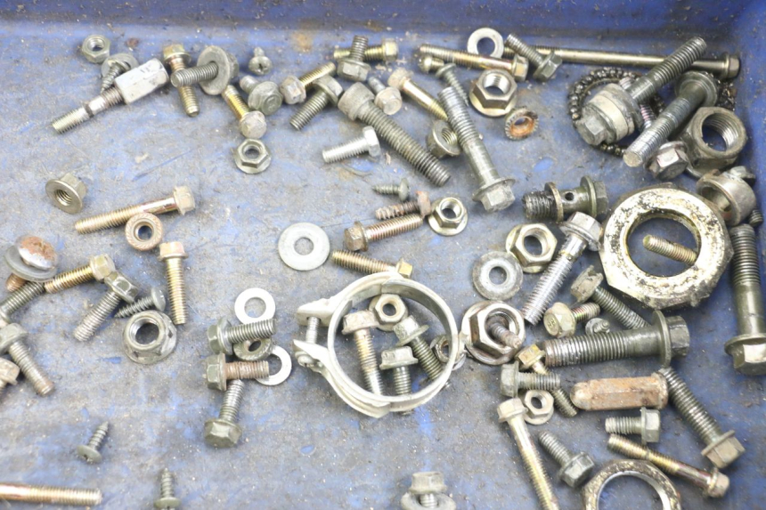 photo de ZAK SCHROEVEN EN BEVESTIGINGSMATERIAAL TNT MOTOR ROMA 10' 4T 50 (2007 - 2018) - Zoom op gebruiksstaat